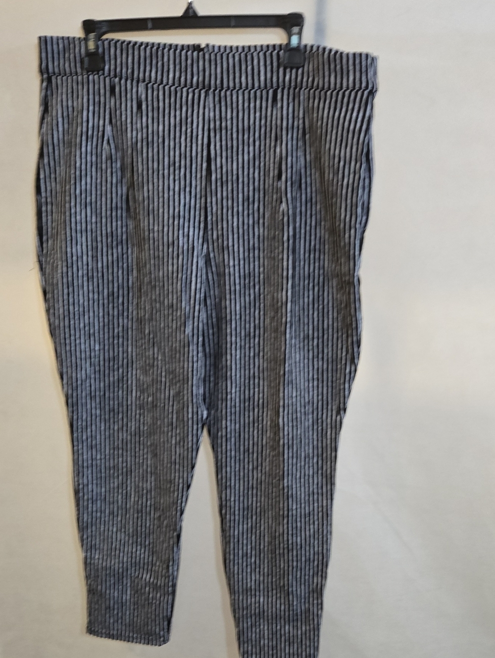 Vixen by Micheline Pitt Black & White Striped Pants